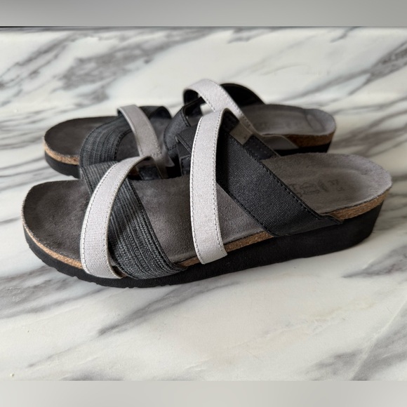 Naot Roxanna Sandals - Picture 6 of 12